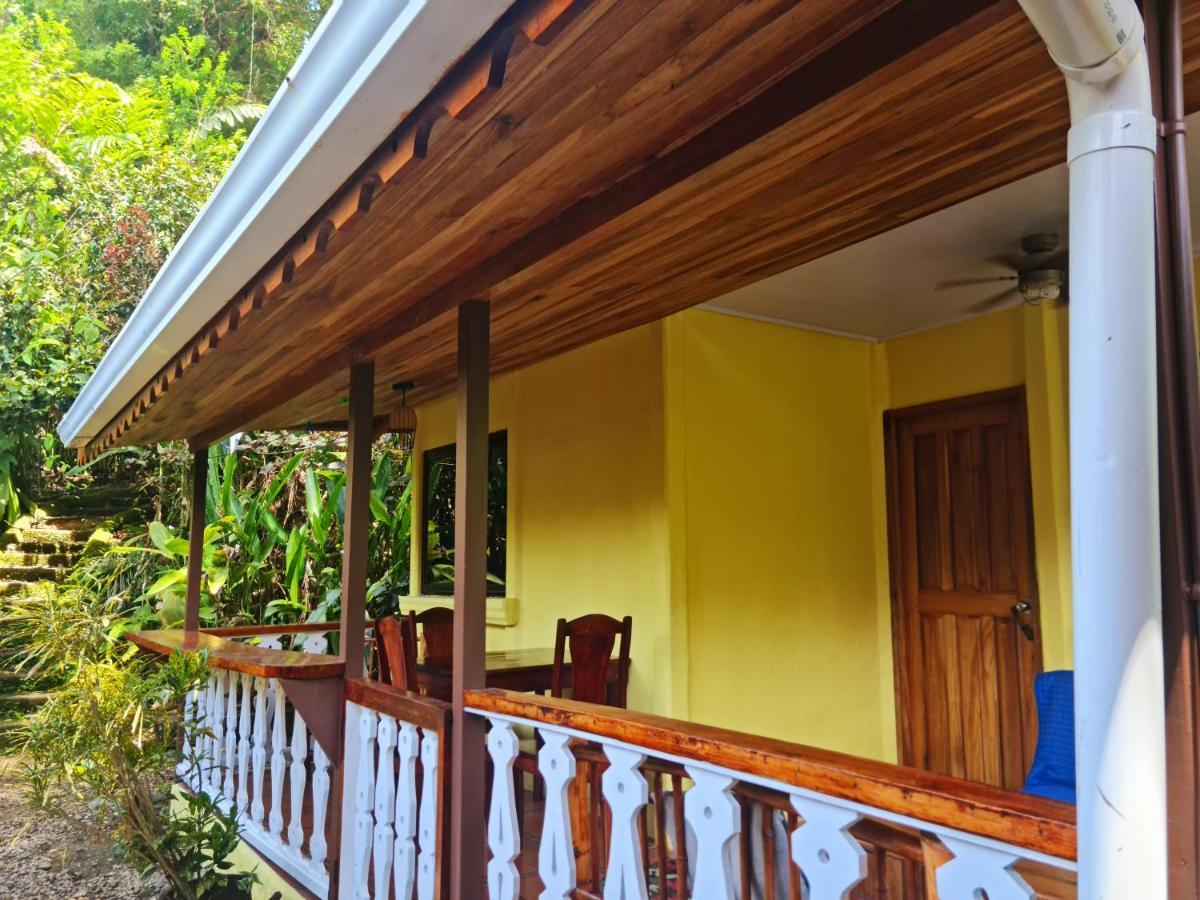 Jungle Beach Bungalow With Ac & Fiber Optic Puerto Viejo de Talamanca Екстер'єр фото